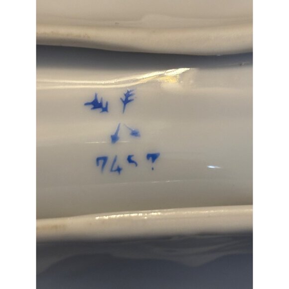 Vintage Kalk White German Porcelain Leaf Dish Floral Gold Trim Floral 10.5" cros - Picture 9 of 11